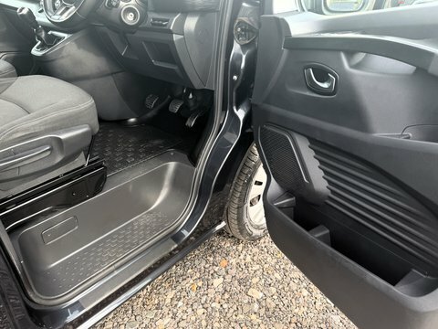 Renault Trafic 2.0 Dci Energy 30 Business Plus Panel Van Dies White #15