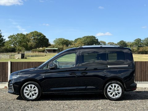 Ford Tourneo Connect 2.0 Titanium Dct Black #2