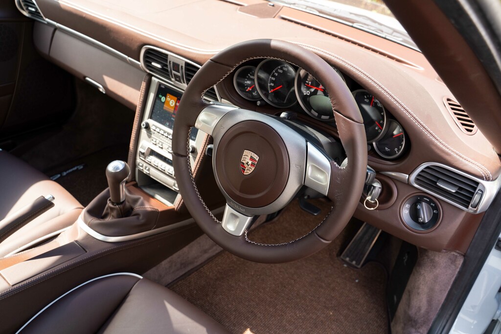 Porsche 911 Carrera 4S 4Wd  #21