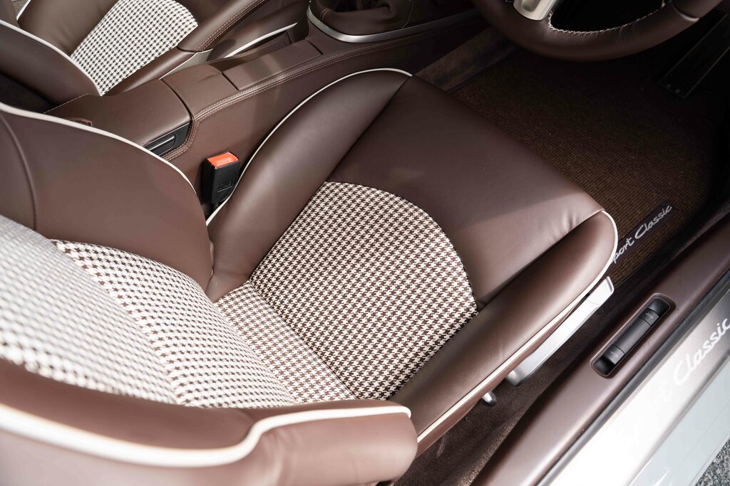 Porsche 911 Carrera 4S 4Wd  #56
