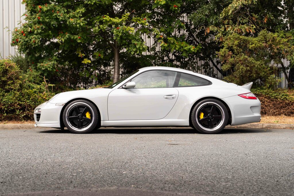 Porsche 911 Carrera 4S 4Wd  #28