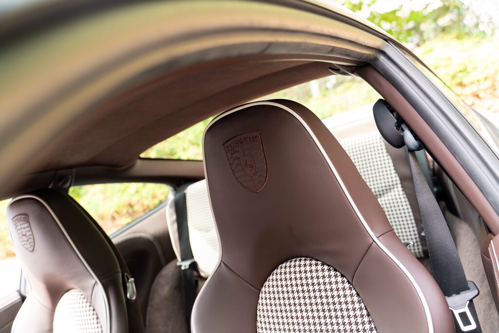 Porsche 911 Carrera 4S 4Wd  #54