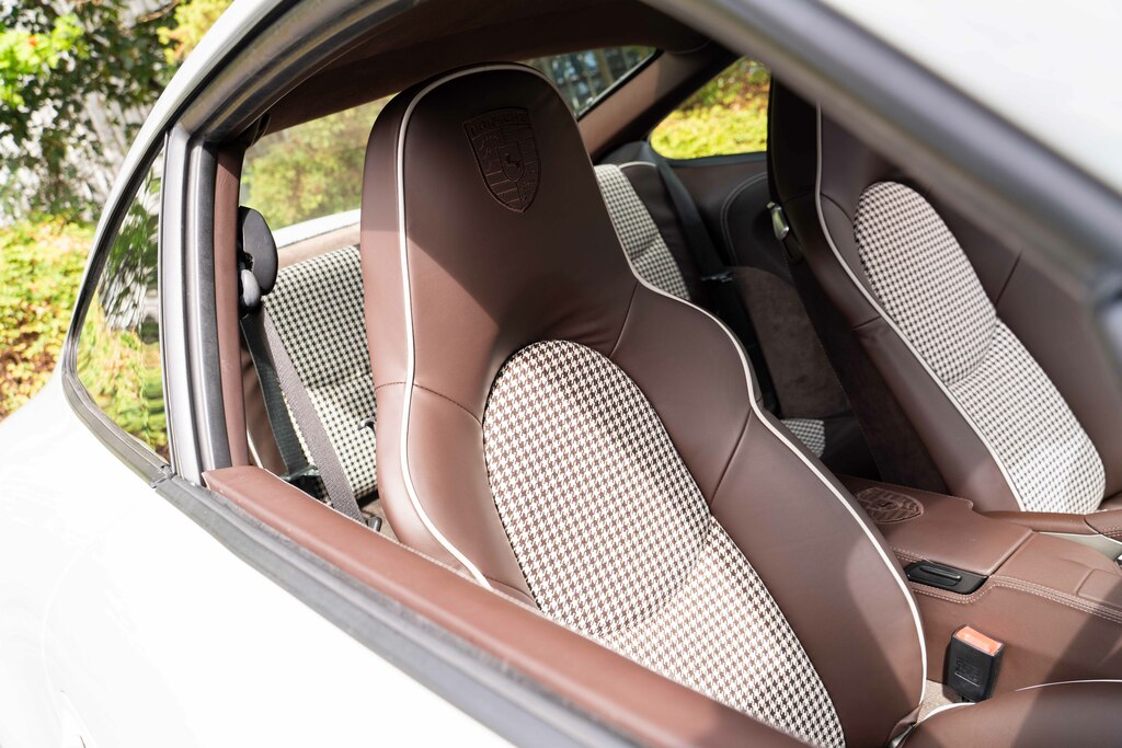 Porsche 911 Carrera 4S 4Wd  #19