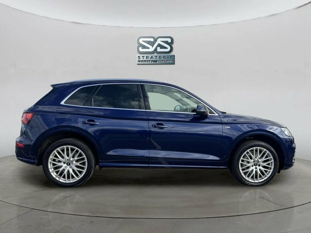 Audi Q5 2L S Line KV67YVW Blue #5