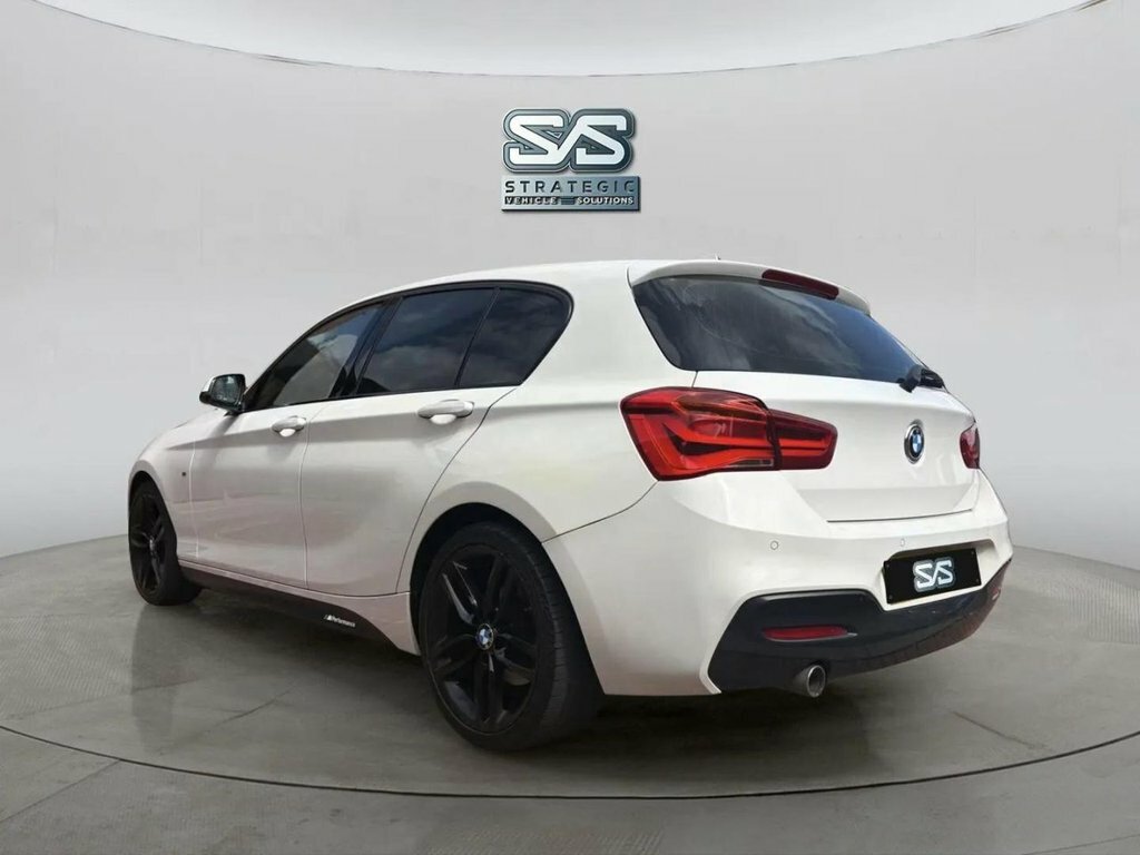 BMW 1 Series  Black #3