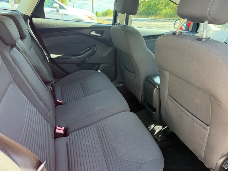 Ford Focus Titanium Tdci Red #6
