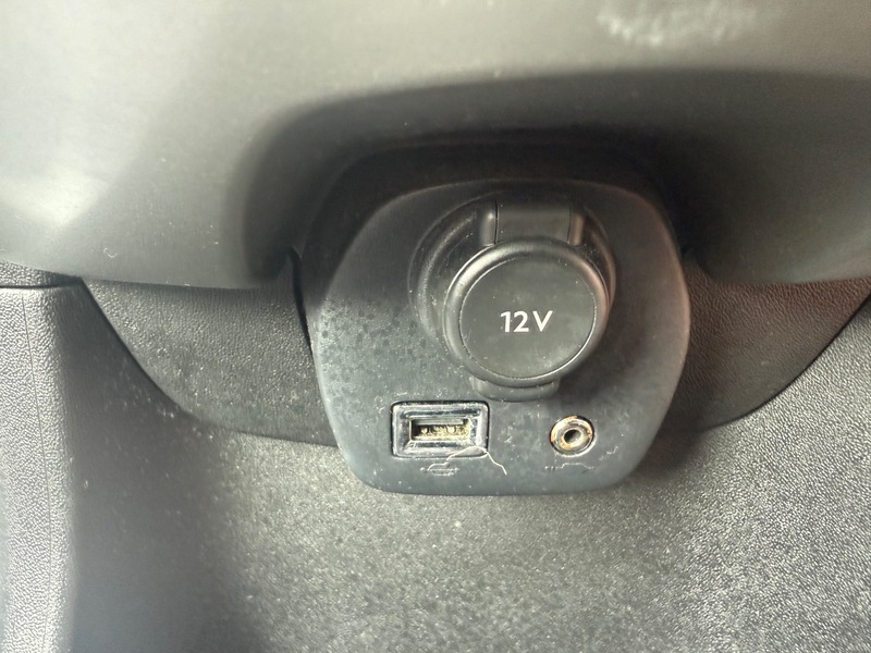 Peugeot 108 1.0 Active Red #21
