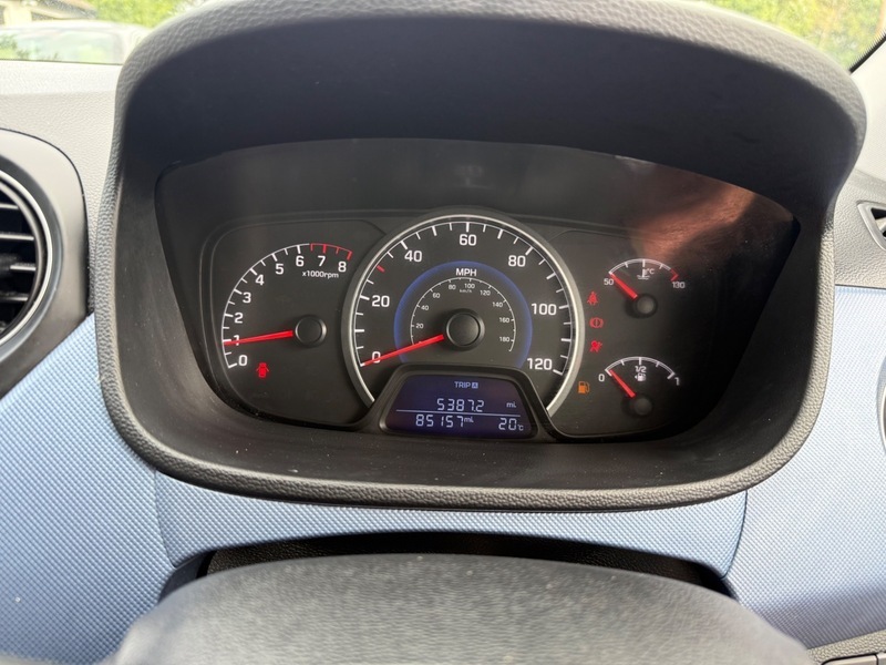 Hyundai I10 Hatchback 1.2 Se 2016 White #22