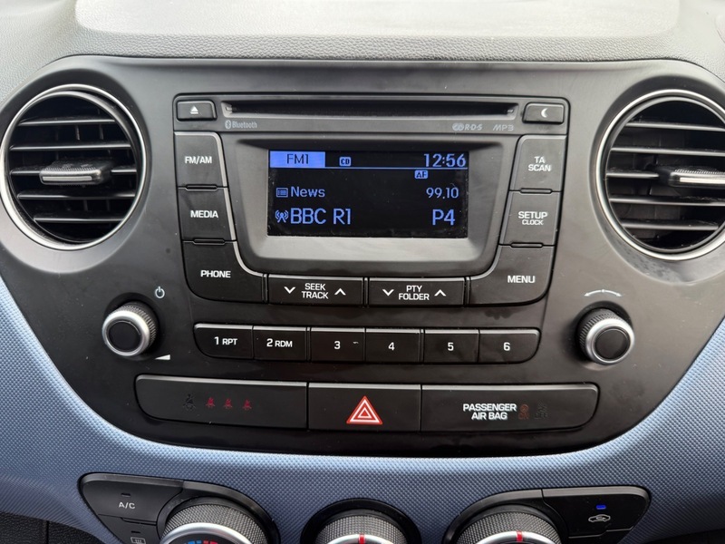 Hyundai I10 Hatchback 1.2 Se 2016 White #20