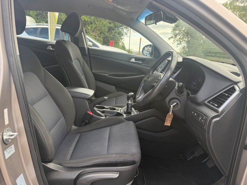 Hyundai Tucson Suv Blue #14