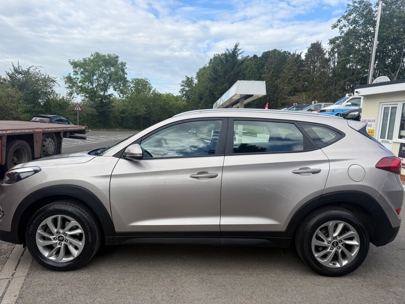 Hyundai Tucson Suv Blue #29