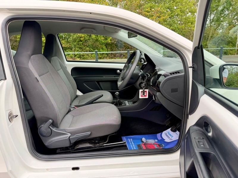 Volkswagen Up Move Up Blue #9