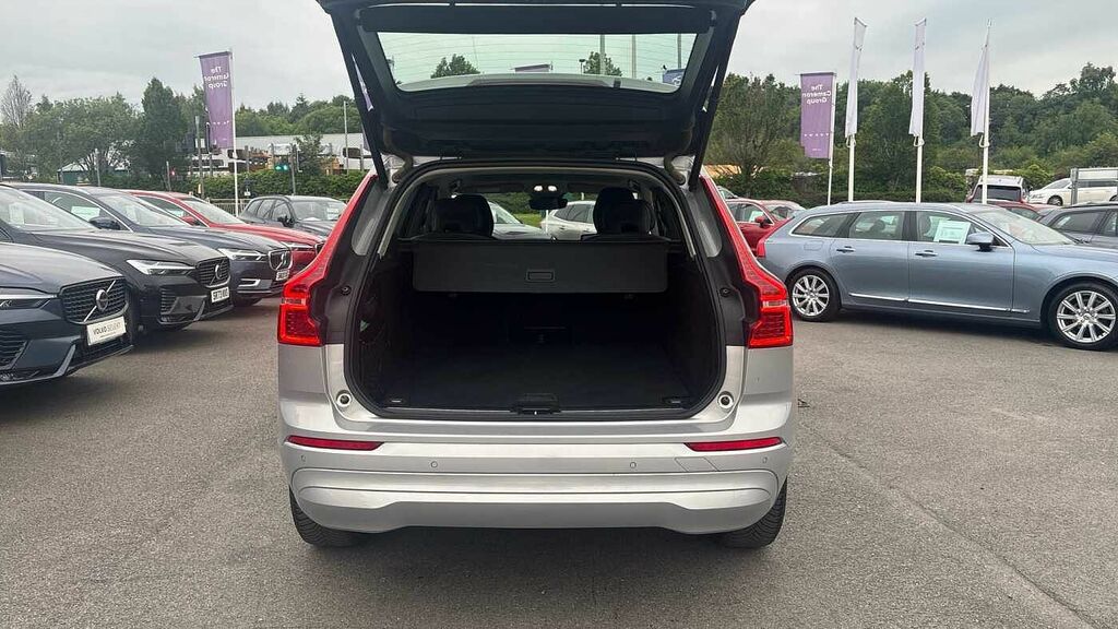 Volvo XC60 Plus Silver #13
