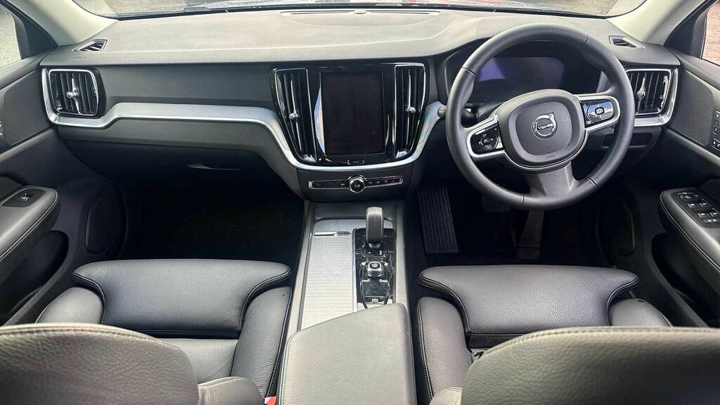 Volvo V60 Plus, B4 Mild Hybrid, Dark Blue #5