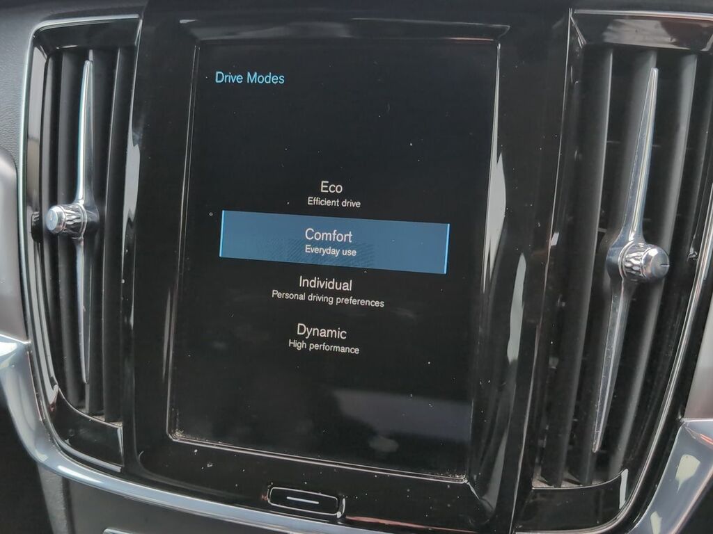 Volvo V90 T4 R-design Plus Blue #23