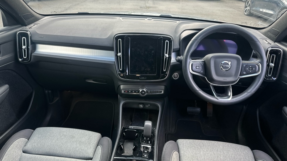 Volvo XC40 Plus, B3 Mild Hybrid, Dark Grey #5
