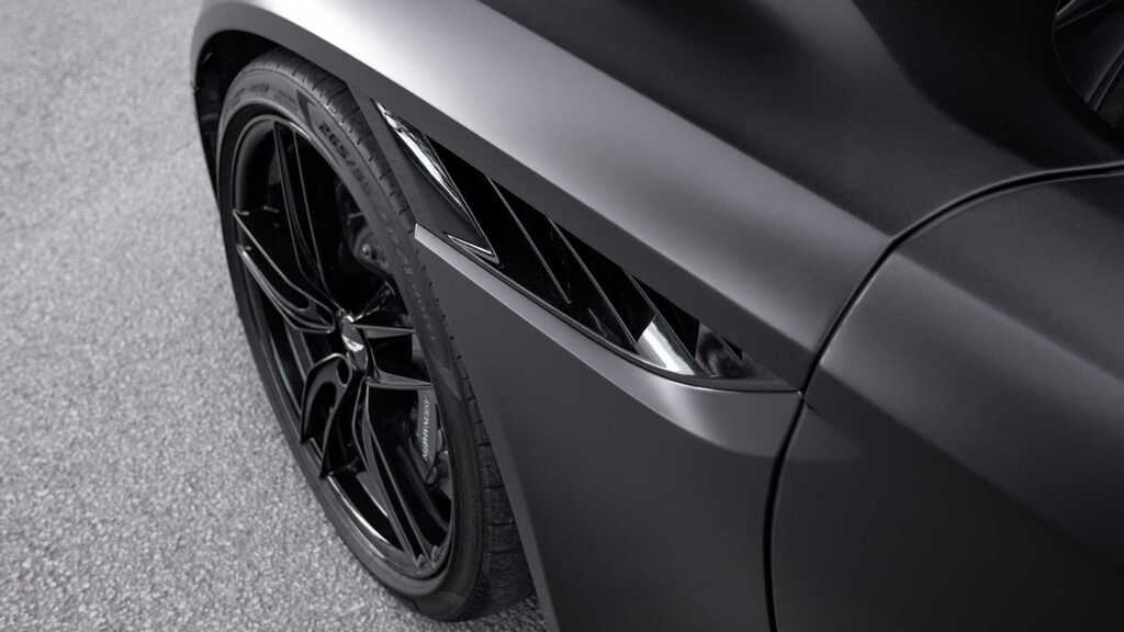 Aston Martin DBS Dbs Superleggera V12 Black #36