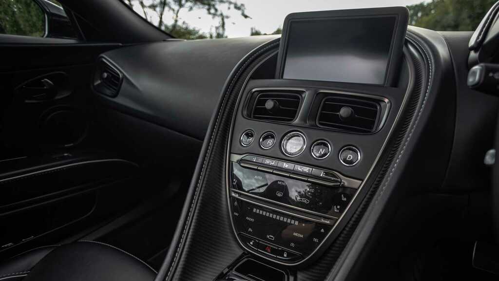Aston Martin DBS Dbs Superleggera V12 Black #8