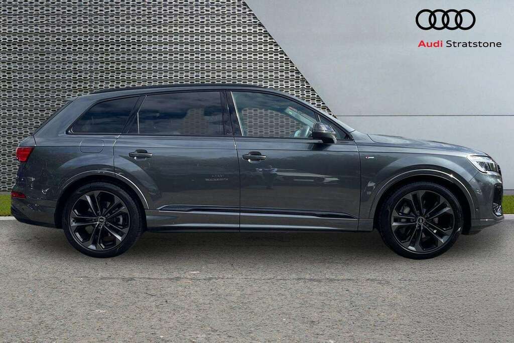 Audi Q7 3.0 Tdi Quattro 231 Black Edition Tiptronic 20 Black #4