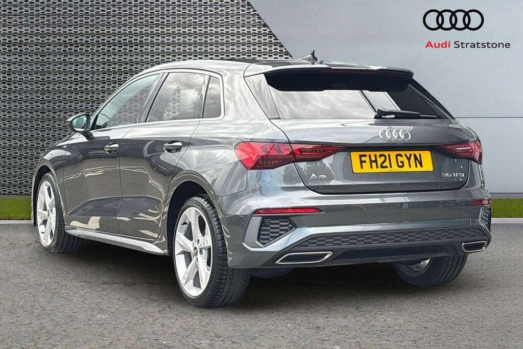 Audi A3 35 Tfsi S Line S Tronic 2021 FH21GYN Grey #3