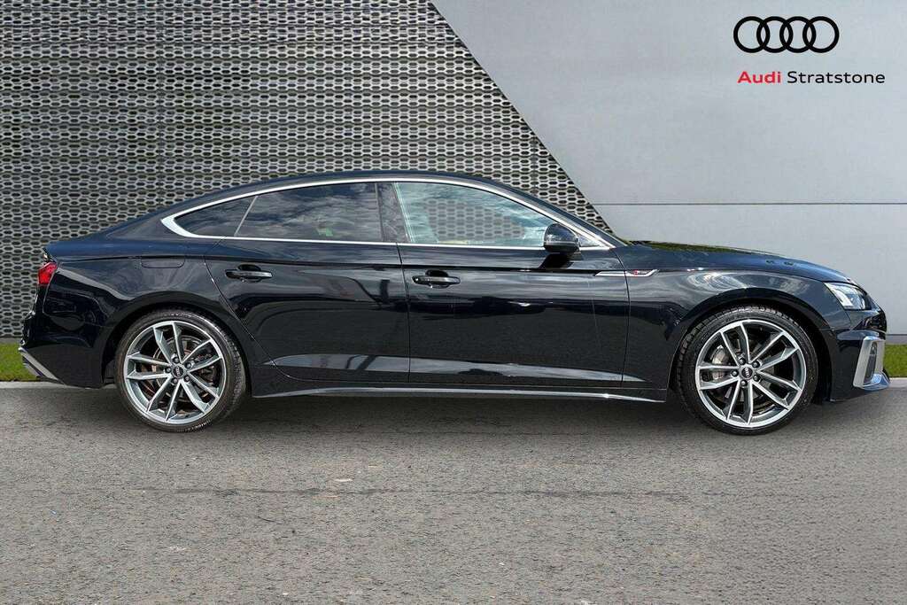 Audi A5 40 Tdi 204 Quattro S Line S Tronic 2022 Black #4