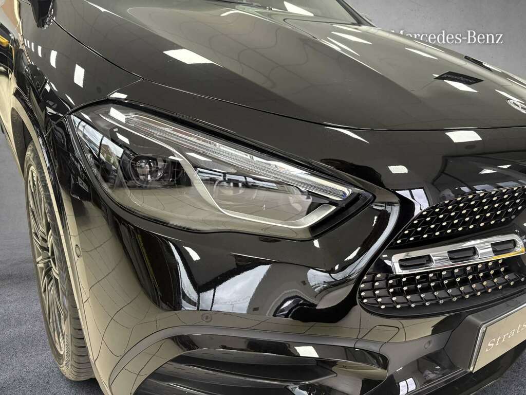 Mercedes-Benz GLA Class 220D 4Matic Amg Line Premium Plus 2025 KS25UAV Black #2