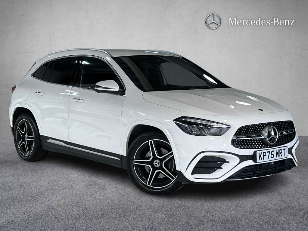 Mercedes-Benz GLA Class 220D 4Matic Amg Line Executive 2025 White
