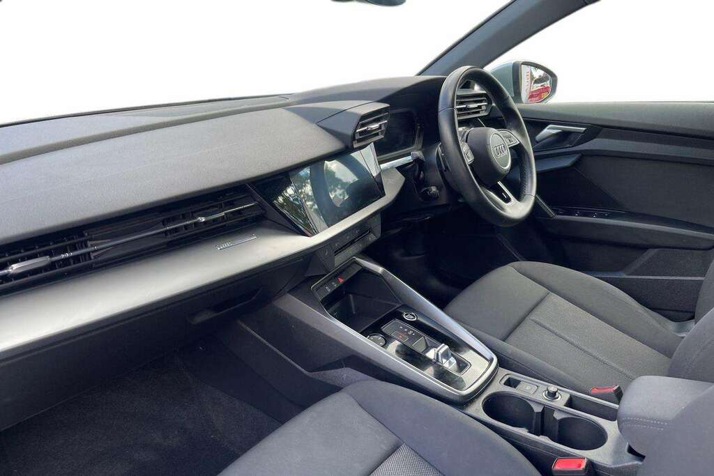 Audi A3 35 Tfsi Technik S Tronic 2022 LL22DOA Silver #2