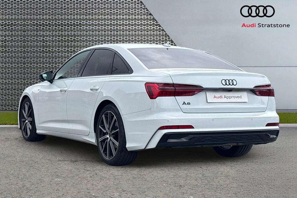 Audi A6 40 Tfsi Black Edition S Tronic 2024 White #3
