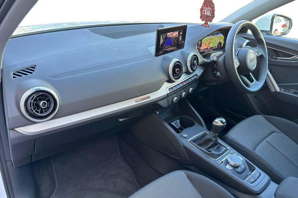 Audi Q2 30 Tfsi Sport 2024 FM24YZL White #2