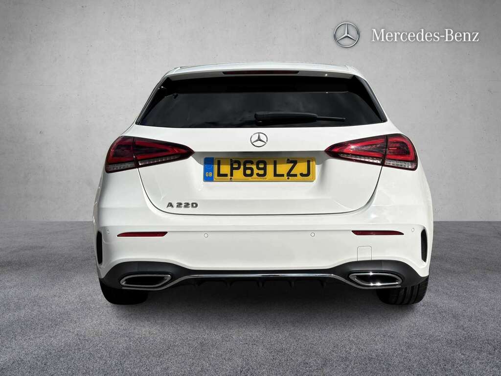 Mercedes-Benz A Class A220 Amg Line Executive 2019 LP69LZJ White #6