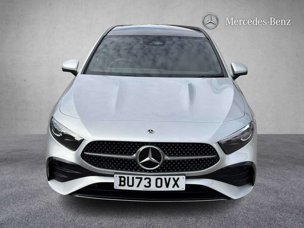 Mercedes-Benz A Class A200 Amg Line Premium Plus 2023 BU73OVX Silver #2