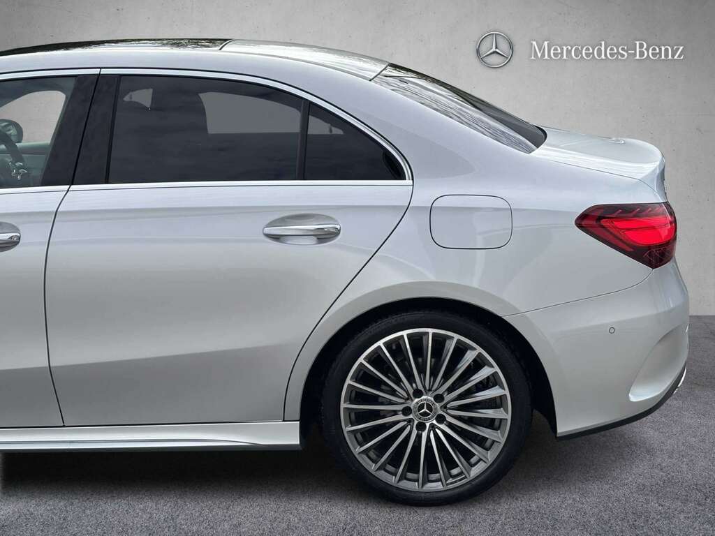 Mercedes-Benz A Class A200 Amg Line Premium Plus 2023 BU73OVX Silver #6