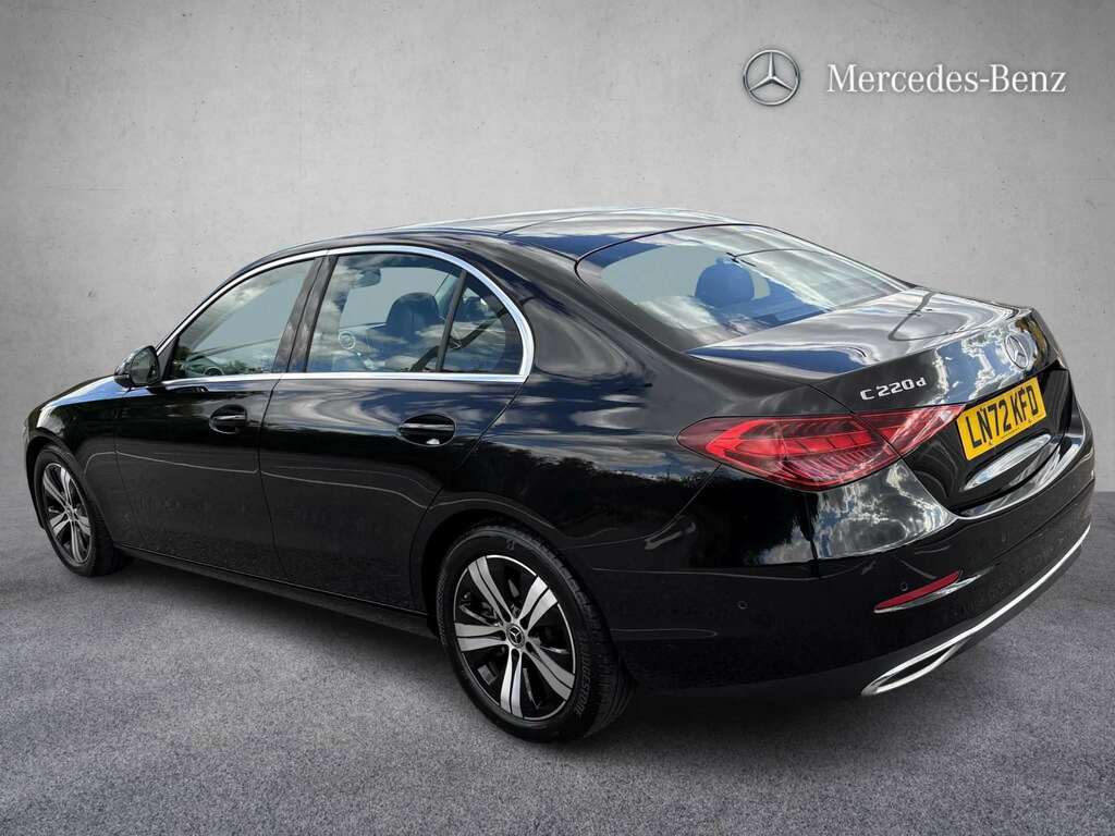 Mercedes-Benz C Class C220d Sport 9G-tronic 2022 Black #2