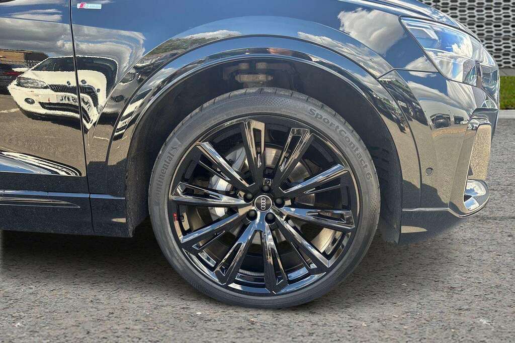 Audi Q8 55 Tfsi Quattro Black Edition Tiptronic 2025 Black #5