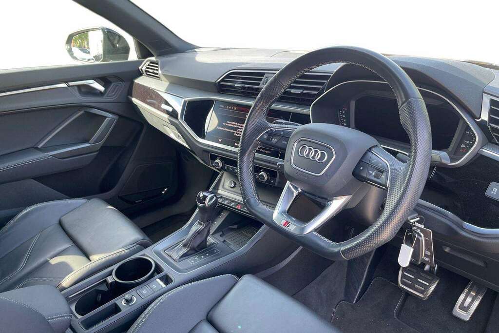 Audi Q3 35 Tfsi Black Edition S Tronic 2023 Black #6