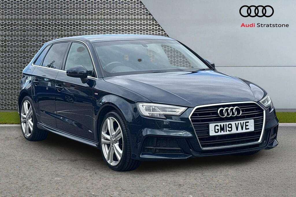 Audi A3 35 Tfsi S Line S Tronic 2019 GM19VVE Blue