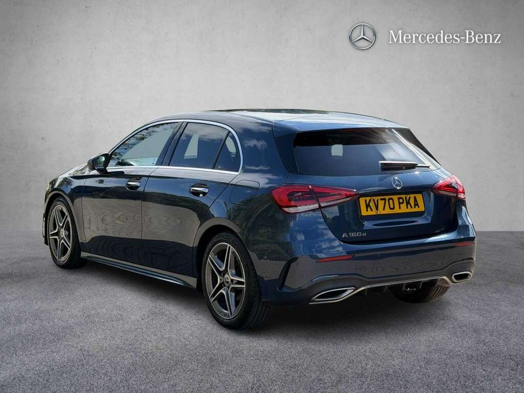 Mercedes-Benz A Class A180d Amg Line Premium Plus 2020 KV70PKA Blue #2