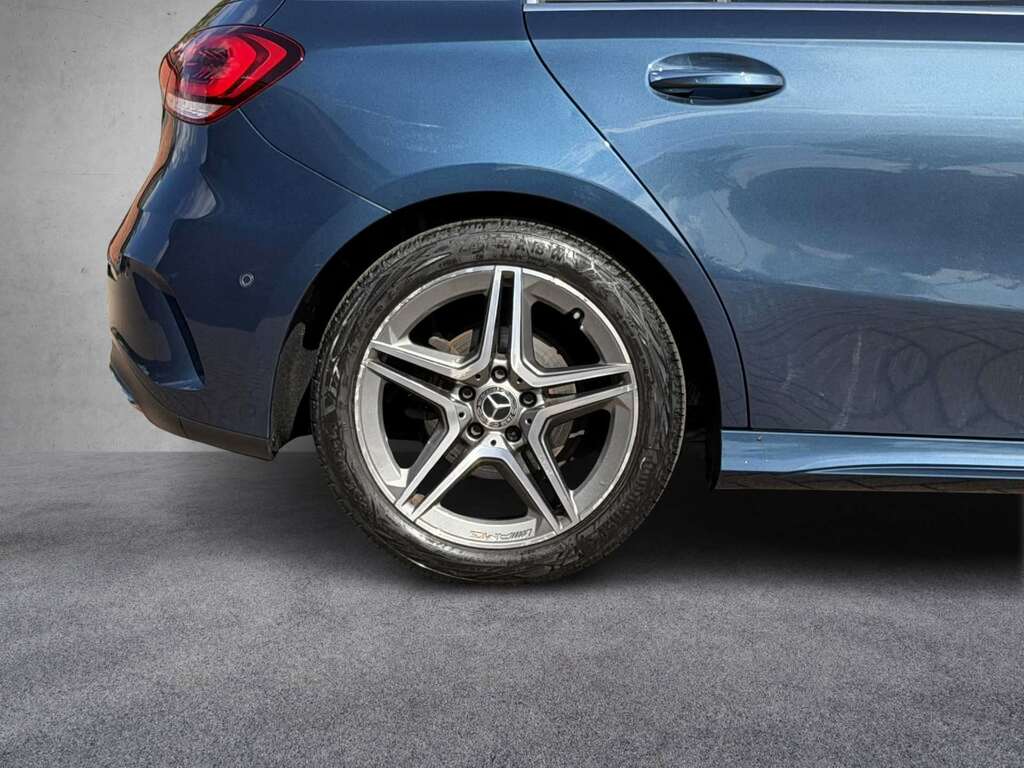 Mercedes-Benz A Class A180d Amg Line Premium Plus 2020 KV70PKA Blue #5