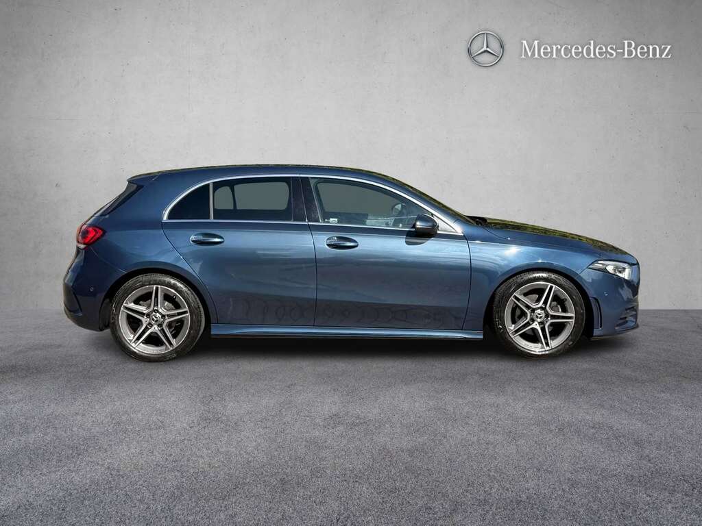 Mercedes-Benz A Class A180d Amg Line Premium Plus 2020 KV70PKA Blue #4