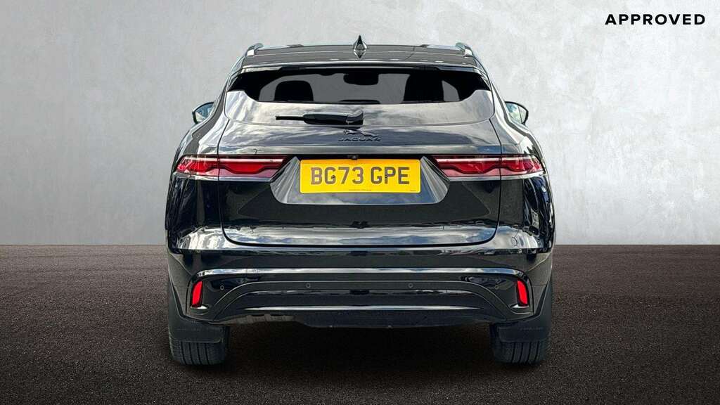 Jaguar F-Pace 2.0 D200 R-dynamic Se Black Awd 2023 BG73GPE Black #6