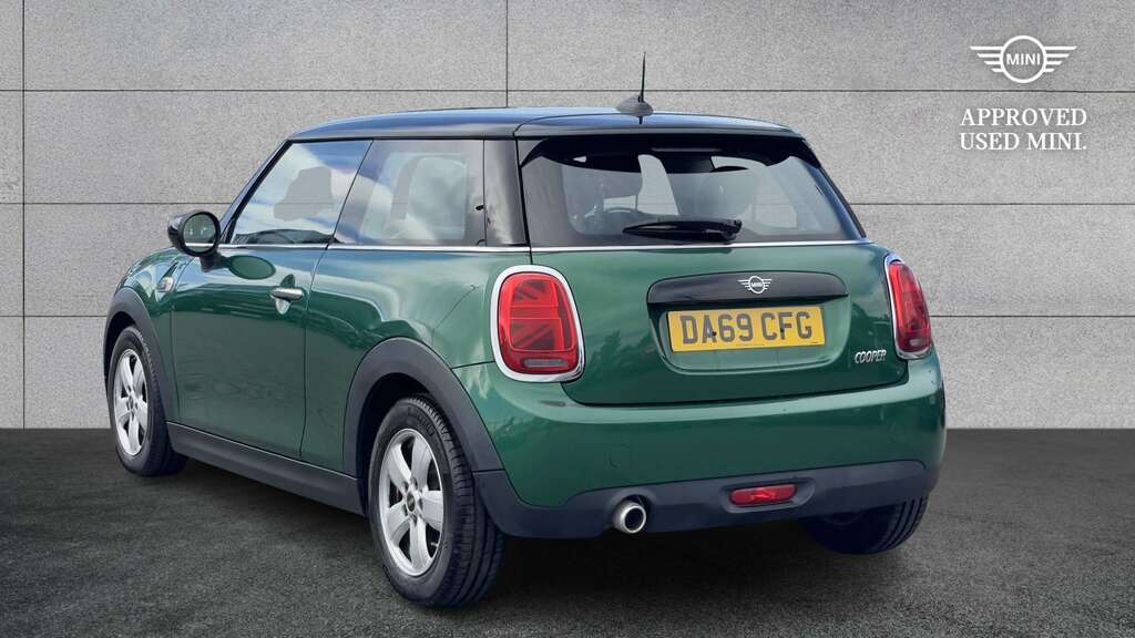 Mini Hatch 1.5 Cooper Classic II 2019 Green #4