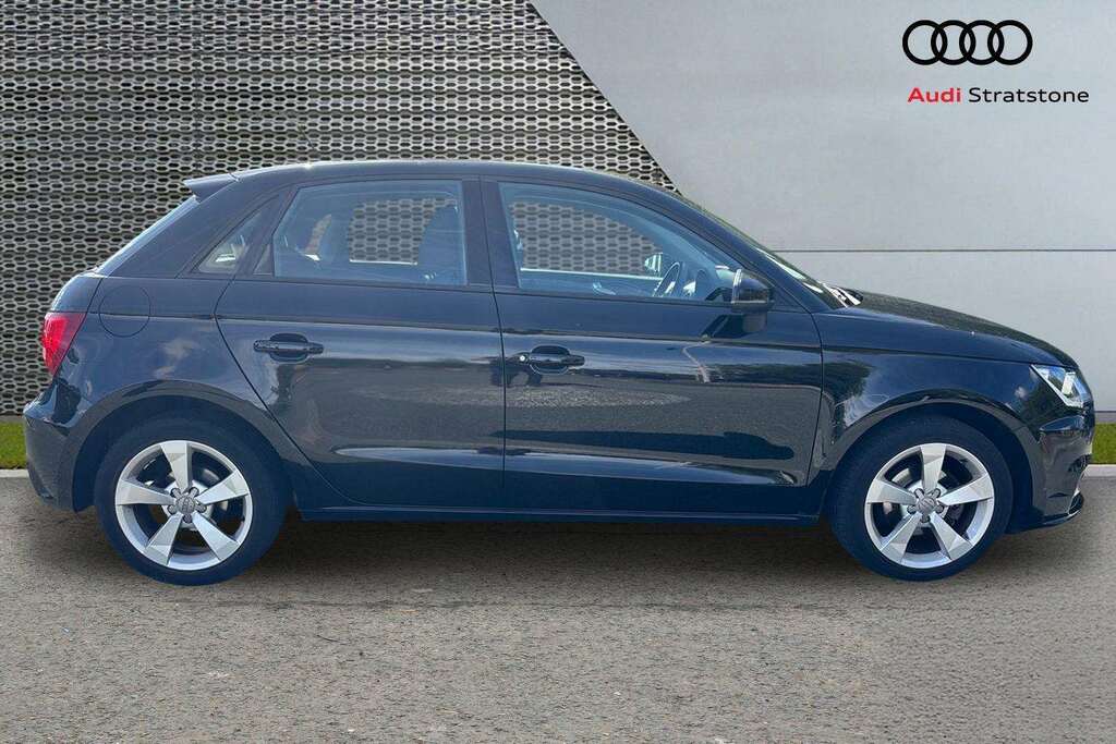 Audi A1 1.0 Tfsi Sport Nav 2018 Black #4