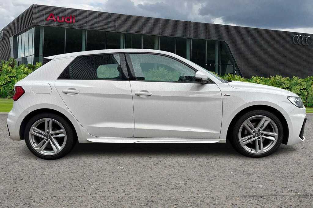 Audi A1 35 Tfsi S Line 2019 MH19HGY White #4