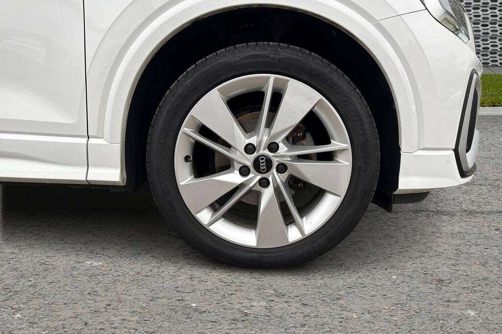Audi Q2 35 Tfsi S Line 2021 White #5