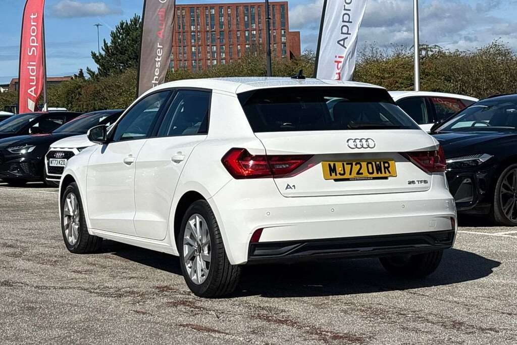 Audi A1 25 Tfsi Sport 2022 MJ72OWR White #3