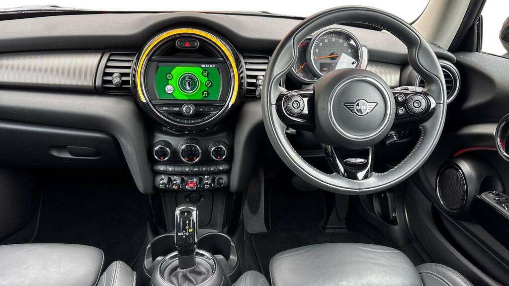 Mini Hatch 1.5 Cooper Exclusive II 2019  #6