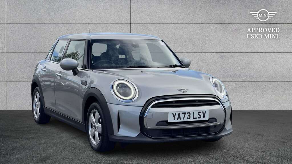Mini Hatch 1.5 Cooper Classic Premium 2023 Silver