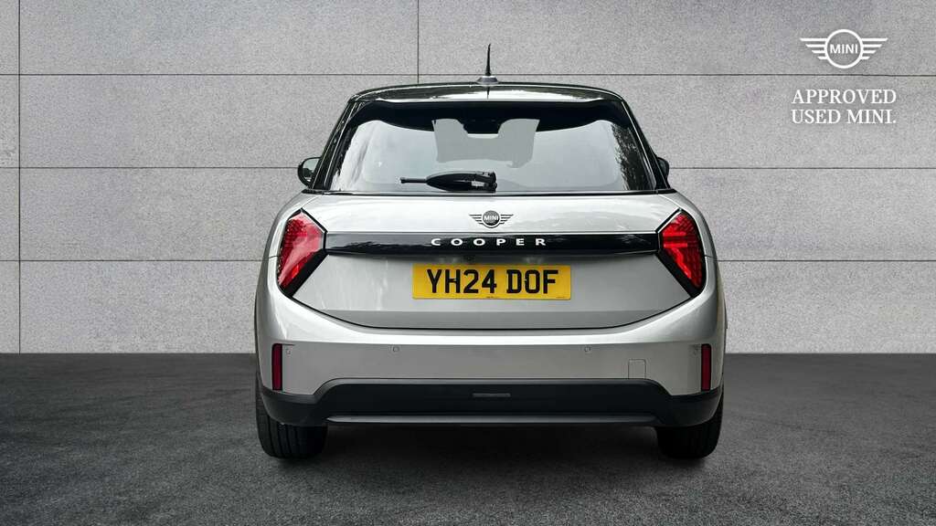 Mini Hatch 2.0 Cooper S Sport Premium Plus Red #33