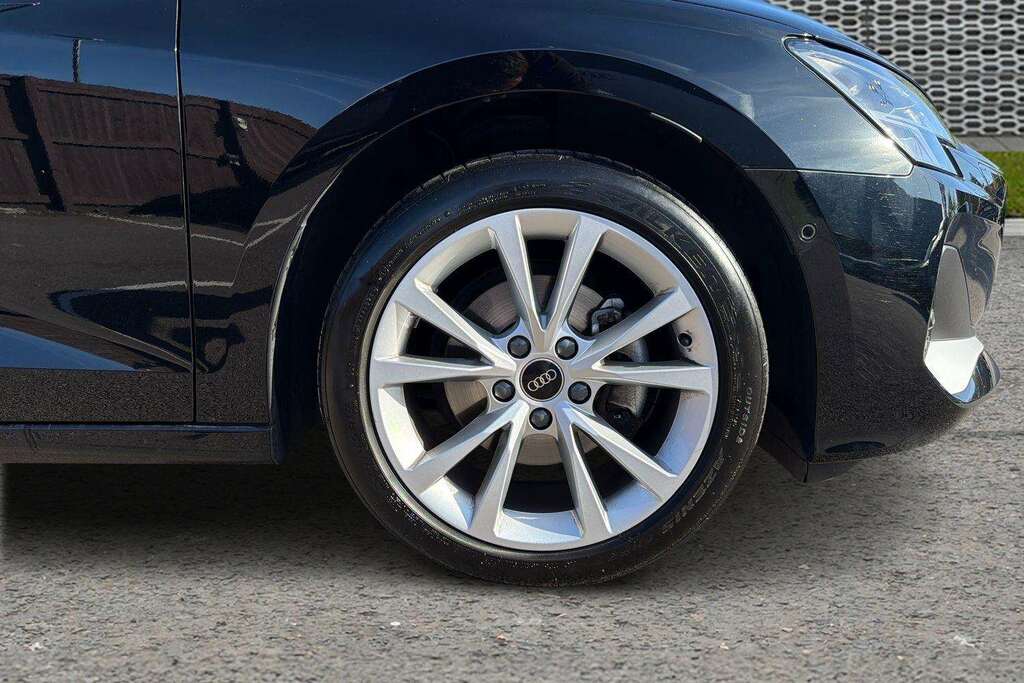 Audi A3 35 Tfsi Sport 2024 KP74SWK Black #5